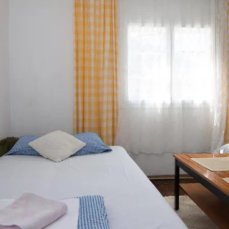 Holiday home Kuca Za Odmor Anka Zaovljanka