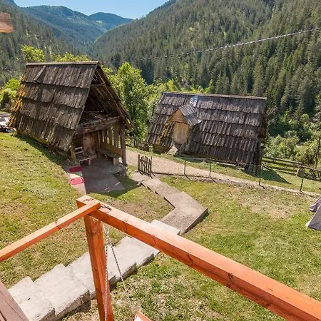 Holiday home Kuca Za Odmor Anka Zaovljanka *